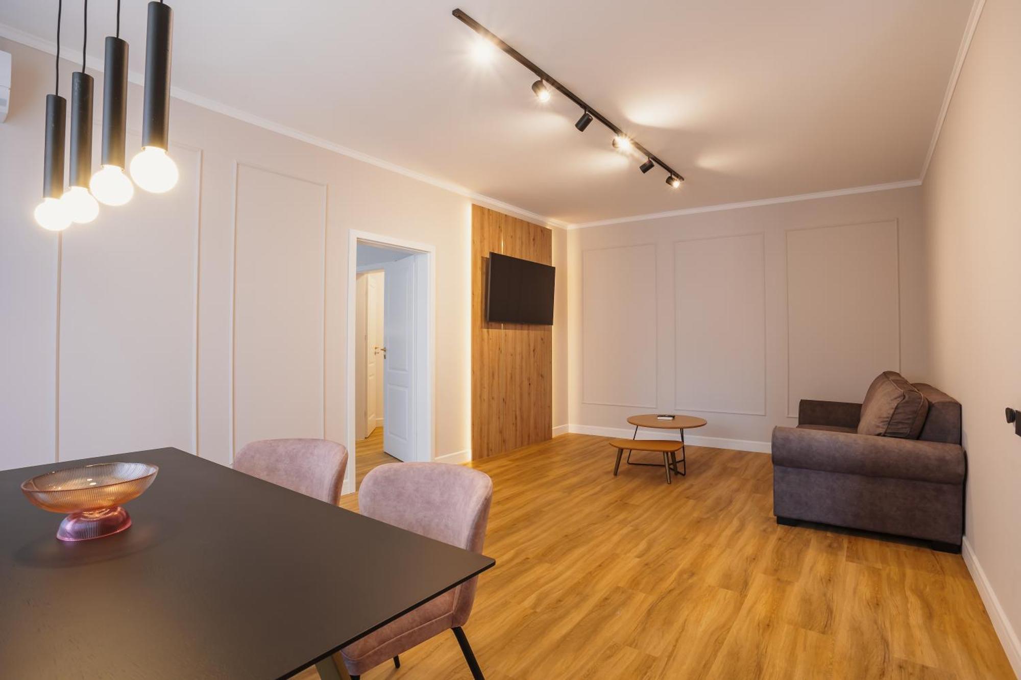 Bloom Downtown Suites Kluž Exteriér fotografie