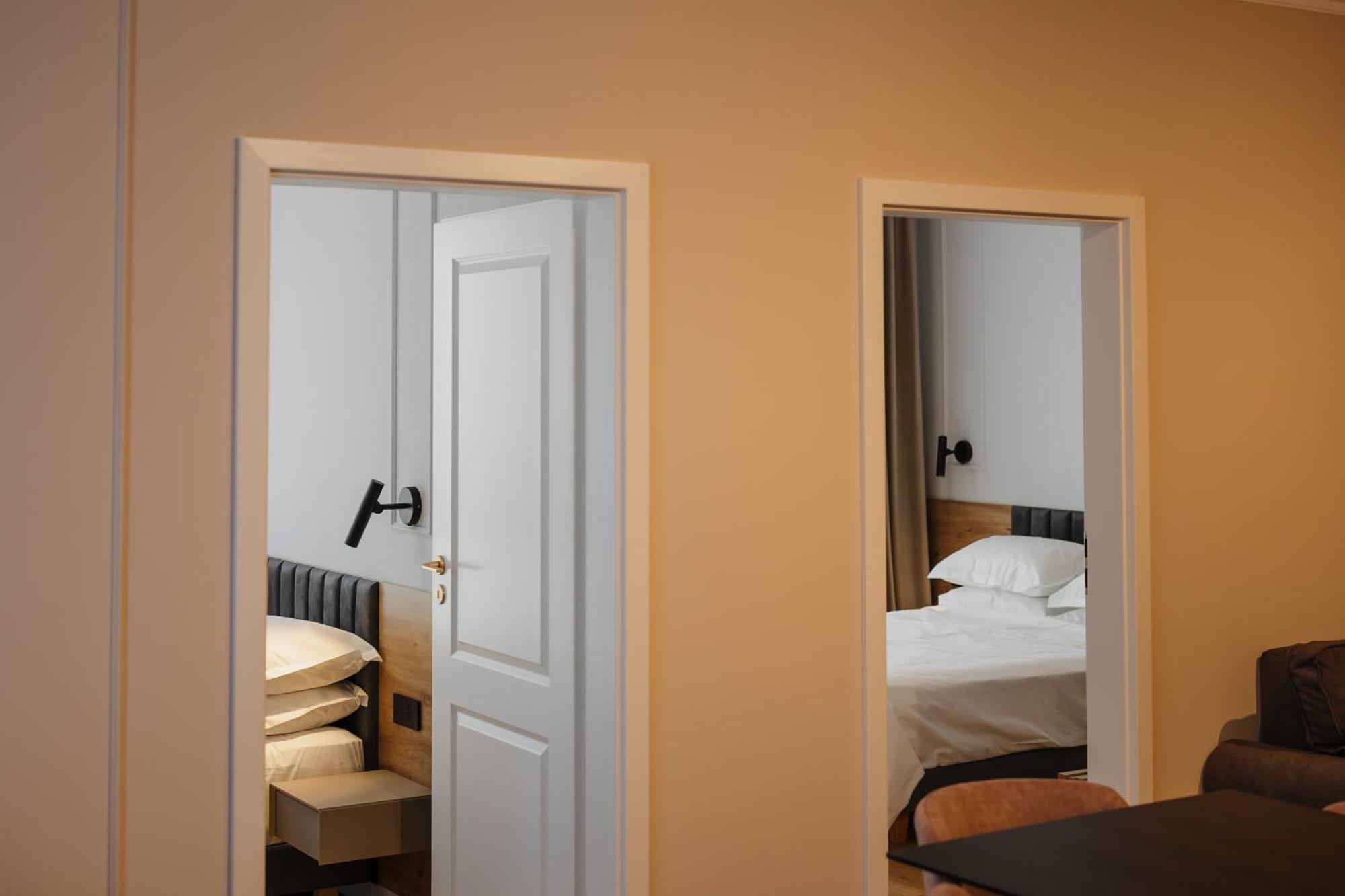 Bloom Downtown Suites Kluž Exteriér fotografie