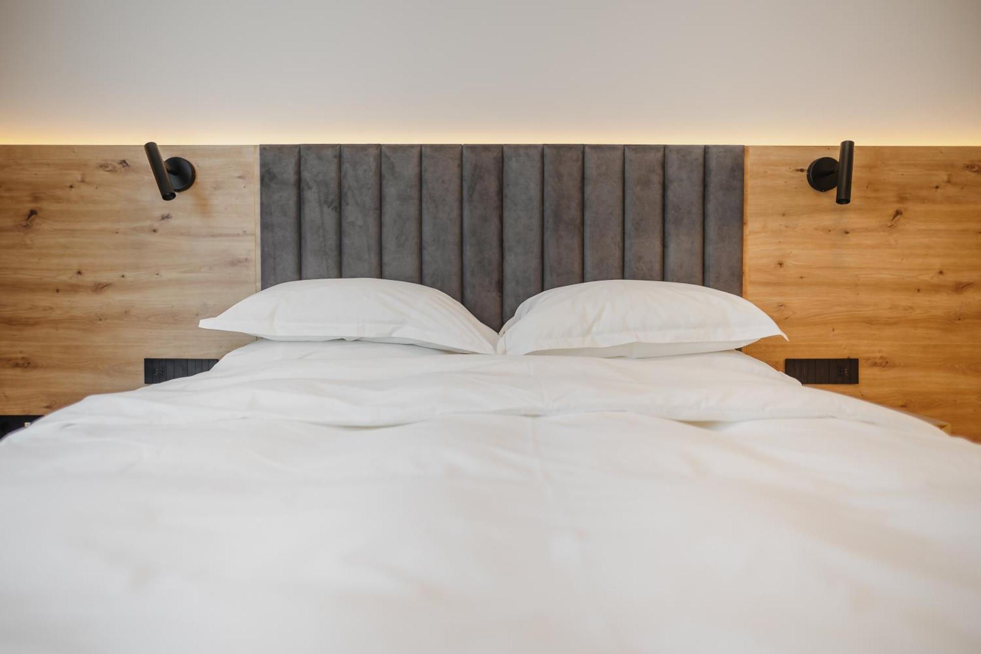 Bloom Downtown Suites Kluž Exteriér fotografie