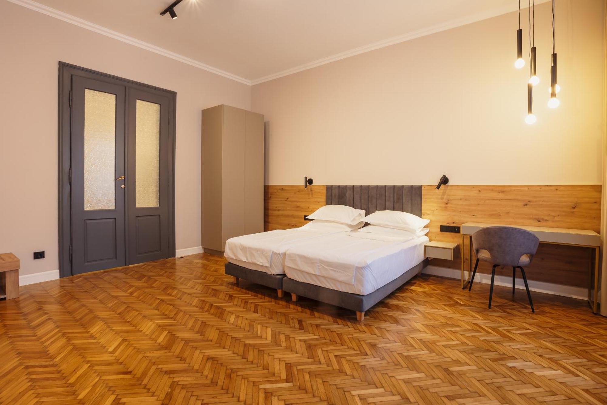 Bloom Downtown Suites Kluž Exteriér fotografie
