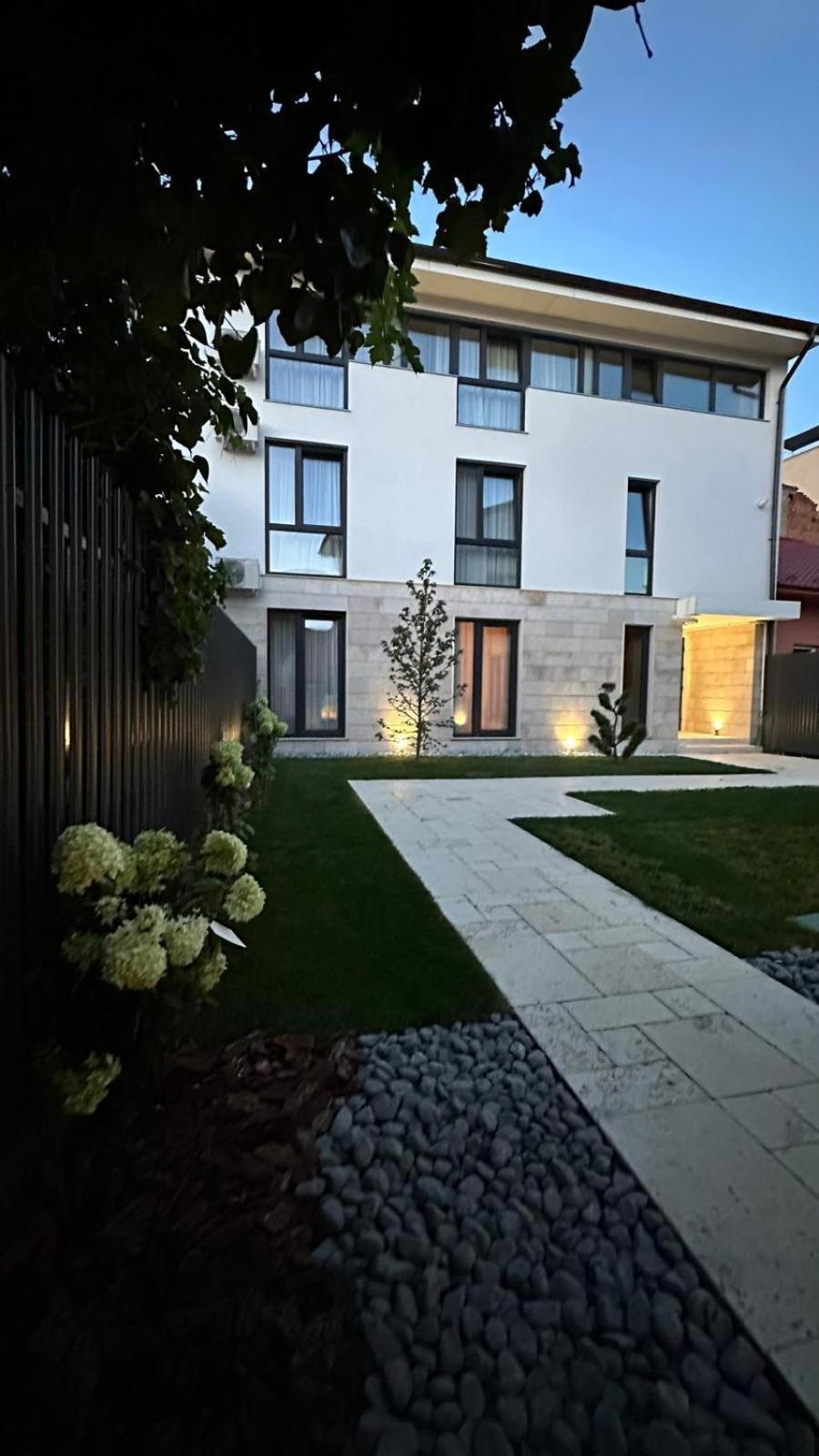 Bloom Downtown Suites Kluž Exteriér fotografie